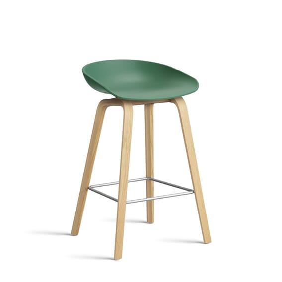 AA003-D138-AA51_AAS_32_H65_teal_green_2.0_shell_wb_laquered_oak_base_stainless_steel_footrest.jpg