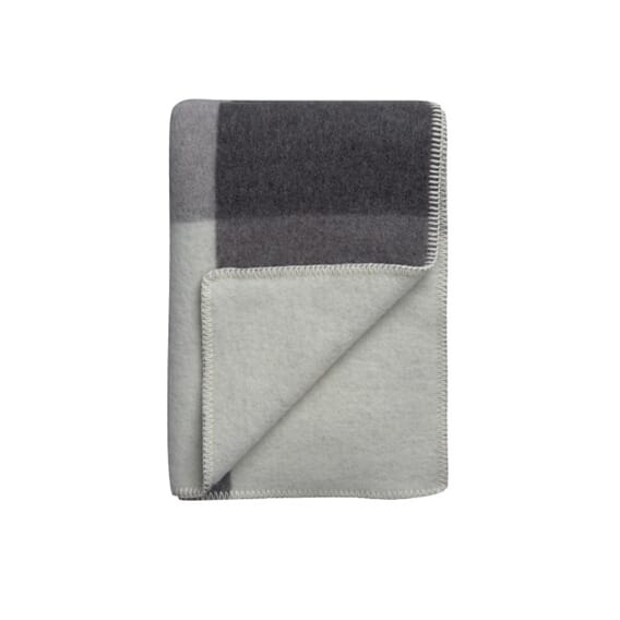 1951 SYNDIN_THROW_1951_THUMB_white_1.jpg