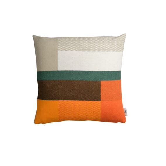 103755 MIKKEL_CUSHIONS_ORANGE_103755_BACK_white.jpg