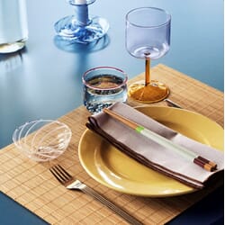 541267_Rel Bamboo_Place_Mat_natural_Colour_Sticks_multi_Tint_Wine_Glass_pink_and_yellow_Flare_Stripe_light_blue_with_white.jpg