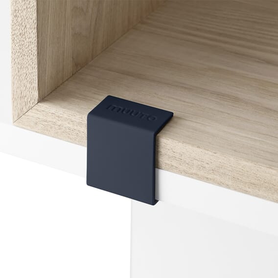 888-37 stacked_clips_midnight_blue_muuto_1.jpg