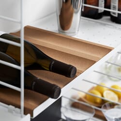 SCB1930-50-2_Rel Inspo_BottleTrayCork-1.jpg