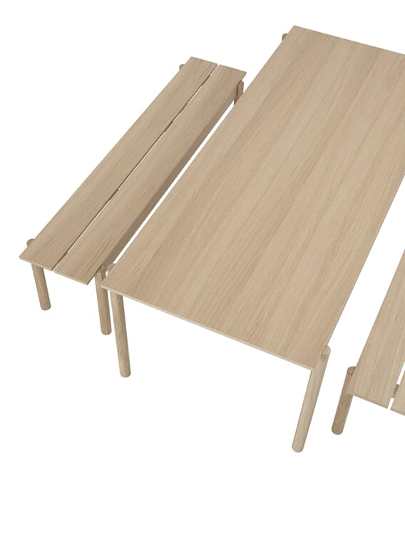 30919 Linear-wood-oak-table-200-detail-3-Muuto-5000x6667-hi-res.jpg