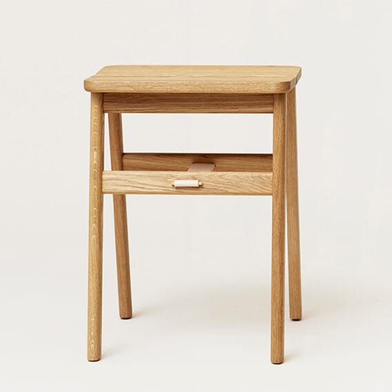 2150 F&R_angle-foldable-stool-oak_front.jpg
