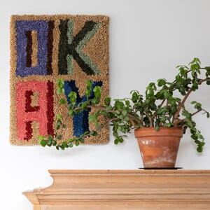 4 Letter Gulvteppe - OKAY 60x40cm