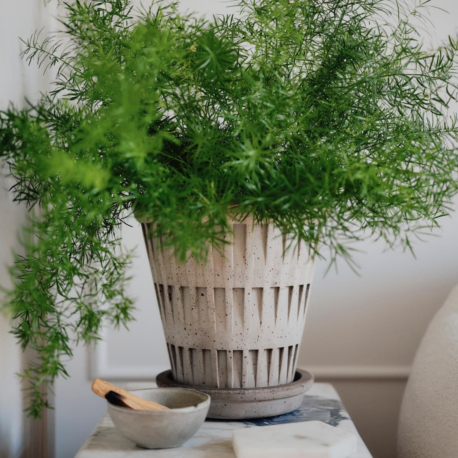 Bergs Potter - Bergs Potter Pantheon Raw Grey Ø18 - Lunehjem.no - Interiør på nett