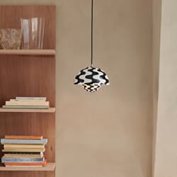 Flowerpot Taklampe Black and White VP1 Ø:23 cm