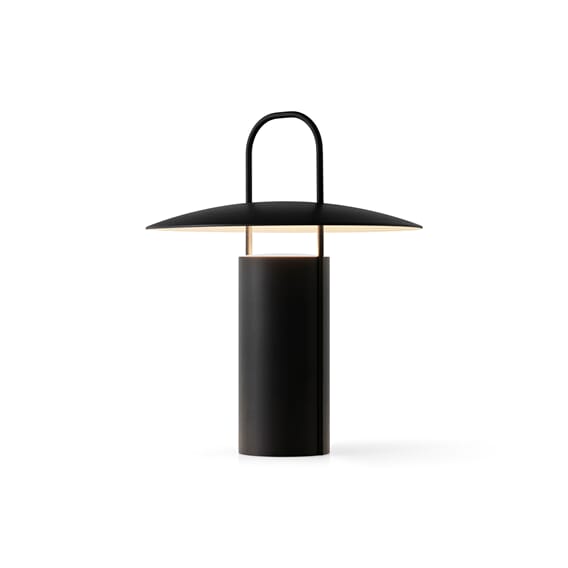 1890539Y_Ray_Table_Lamp_Portable_Black_angle_on.jpg