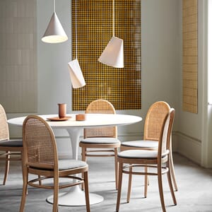 MOEBE_Ceramic-Pendant_IC_Various-Sizes_White_High-Res_06.jpg