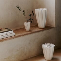 FermLiving_SS25_DedaliVase_Off-white_1104271034_1104270977_1104270012.jpg