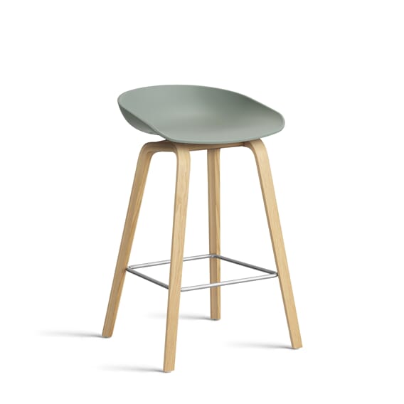 AA003-D144-AA51_AAS_32_H65_fall_green_2.0_shell_wb_laquered_oak_base_stainless_steel_footrest.jpg