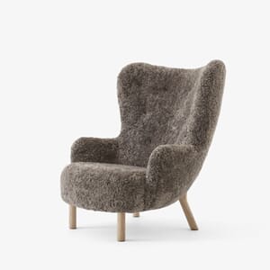 Petra_VB3_Sheepskin_Sahara_17mm_w._Oak.jpg