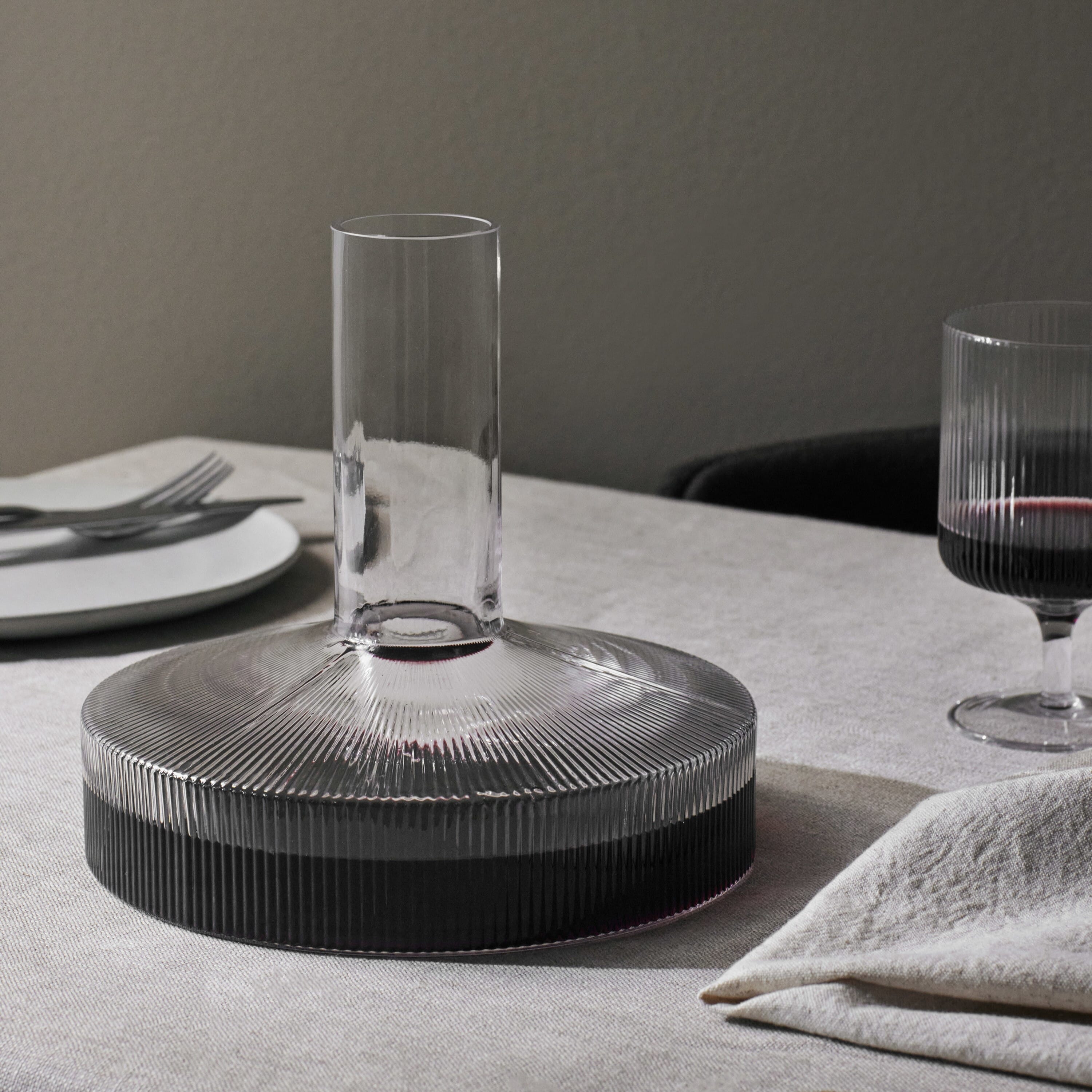 Ferm Living Ripple vinkaraffel Clear