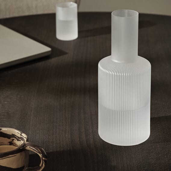 fermLIVING_SS24_RippleCarafe_Frosted_1104269320_01.jpg