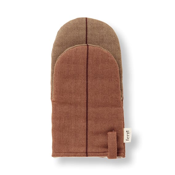 fermLIVING_AW24_ItoOvenMitt_Hazel_1104270144_1.jpg