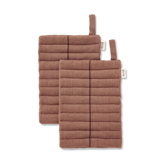 fermLIVING_AW24_ItoPotHolder_SetOf2_Hazel_1104270142_1.jpg