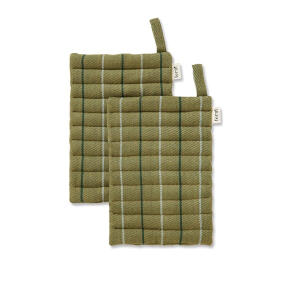 fermLIVING_AW24_ItoPotHolder_SetOf2_Seaweed_1104270143_1.jpg